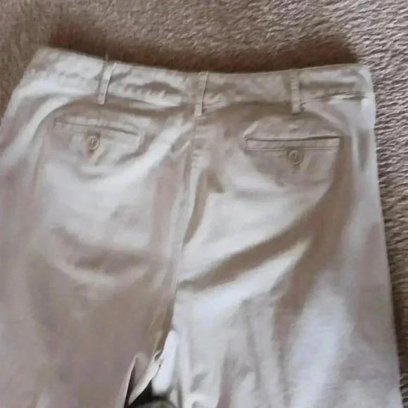 Liz Claiborne khaki oants 16 R - Picture 2 of 5